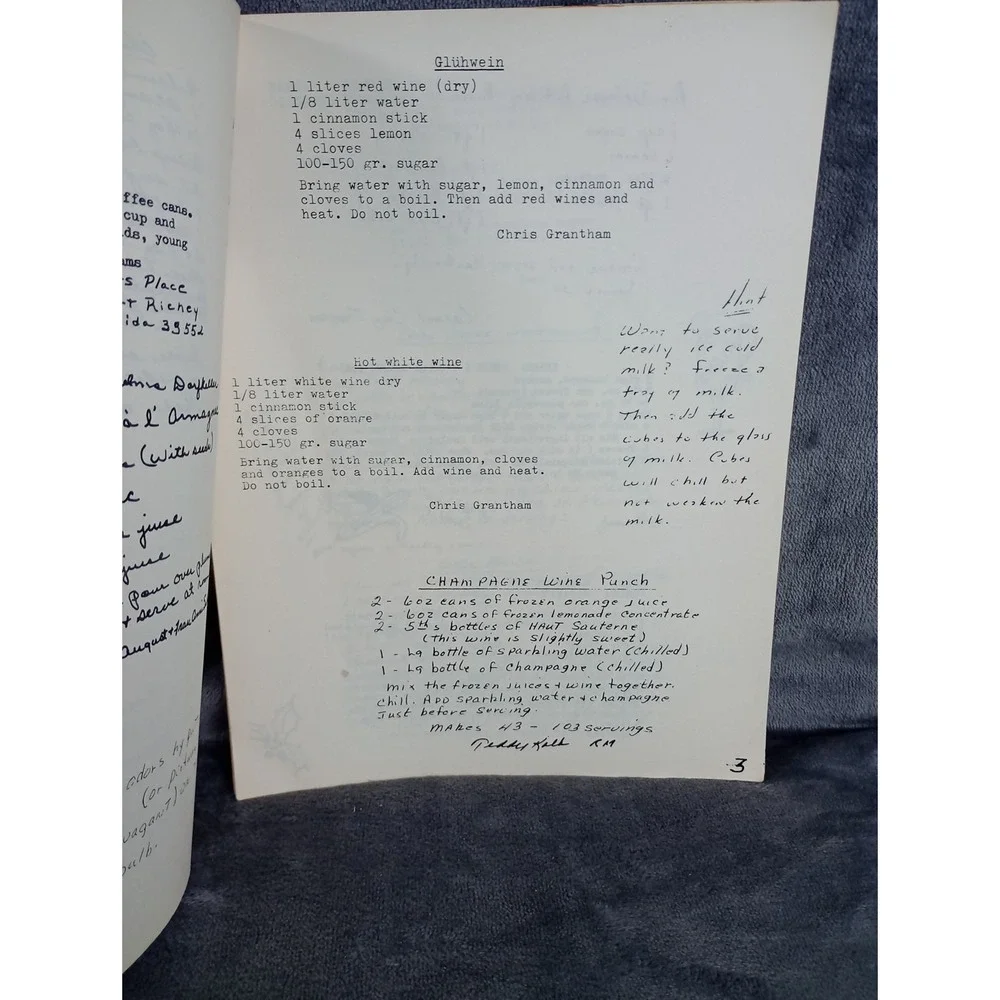 V Corps Wives Club Frankfurt, Germany Cookbook 1979 Terrace‎ Club US Army